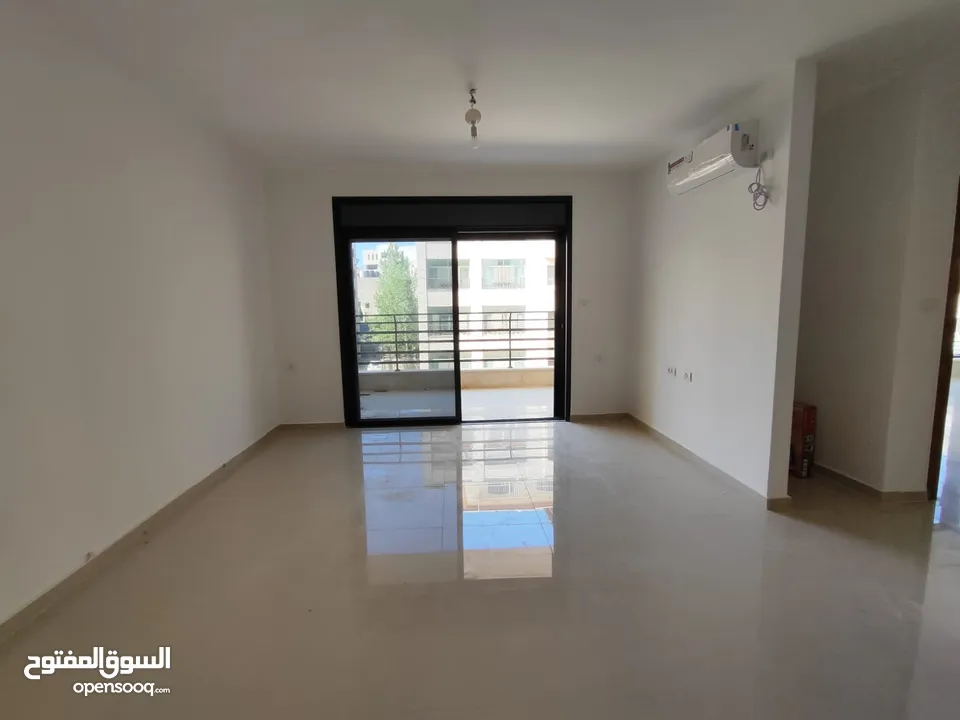 شقة جديدة غير مفروشة للإيجار – الماصيون  قرب بن أزحيمان