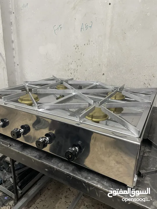 غاز ستانليس اربع عيون واربع مفاتيح متين جداً مصنوع بأتقان وحرفية عالية مخصص للمنازل والمطاعم.