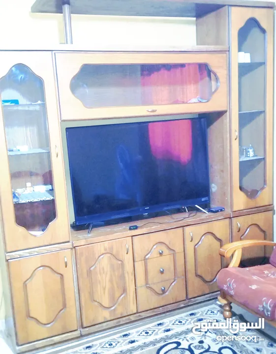 بوفيه خشب بلوط بيع الاثاث المستعمل بوفيهات للبيع بوفيه للبيع بوفيه تفصيل اثاث للبيع بيع الاثاث