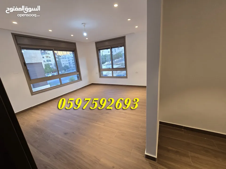 فيلا فاخرة ثلاثة طوابق للايجار ( للمؤسسات والسفارات ) مساحة 350 م رام الله - الطيرة