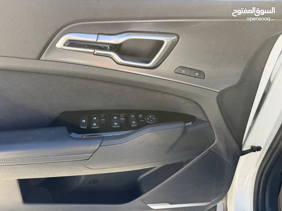 كيا سبورتاج GT Line ترخيص 2022 محرك 1600 هايبرد plug in/يقطع على الشحنه 65 كيلو متر  271 حصان