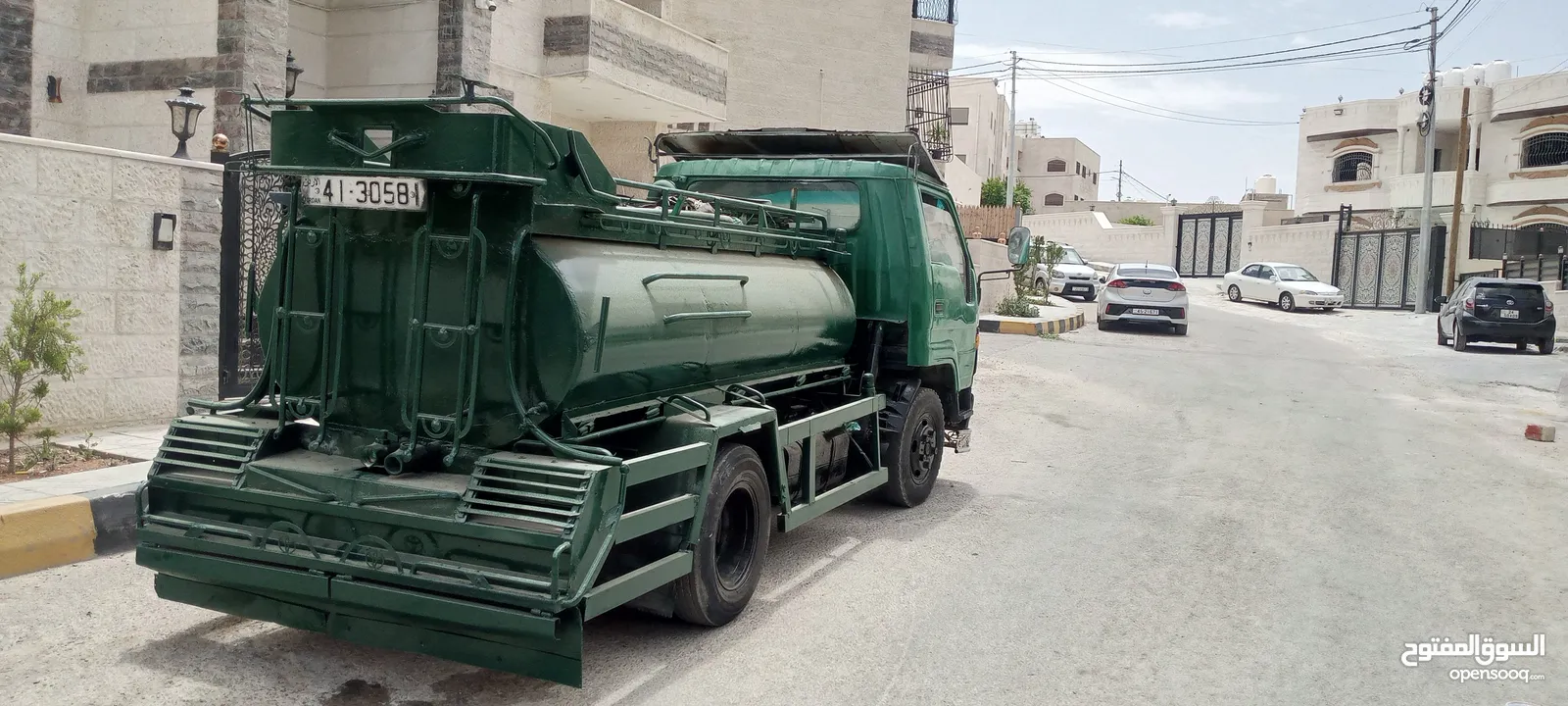تنك تويوتا مستعمل للبيع