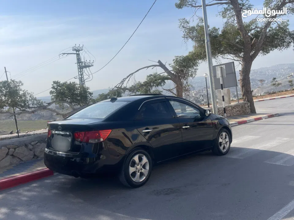 متوفر للبيع كيا بيكانتو2019. كيا فورتي 2008 فل اضافات 4 غيار