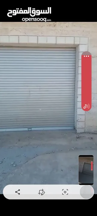 بيت مستقل مع محلين على الشارع اريسي. للبيع في بلعين