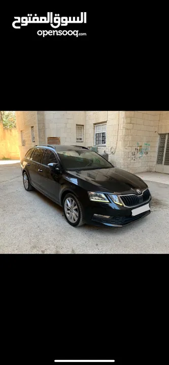 Skoda Octavia فلللللللللل مع بانوراما ب الورقه 2000 ديزل اوتوماتيك
