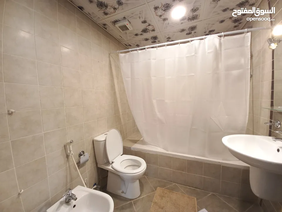 شقة مفروشة للإيجار 200م2 ( Property 19446 )-174847803