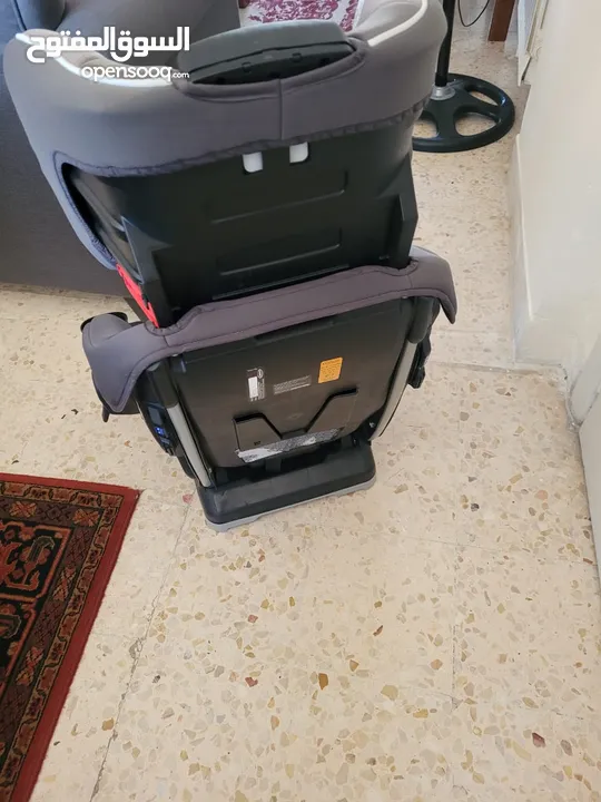 Graco turbobooster 2.0 highback   LX with extra latch system شامل التوصيل