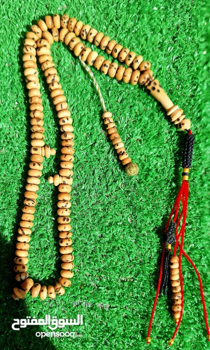 مسبحة عود الصليب