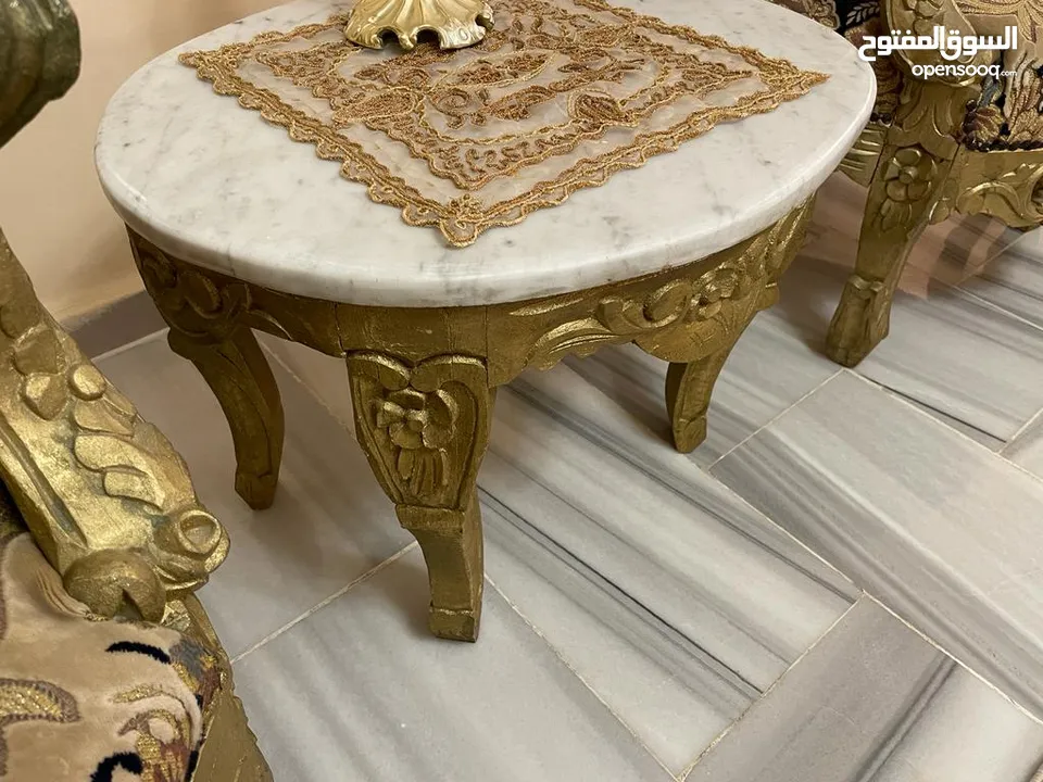 طقم كنب حفر فخم موديل كلاسيك وطقم خشب زان