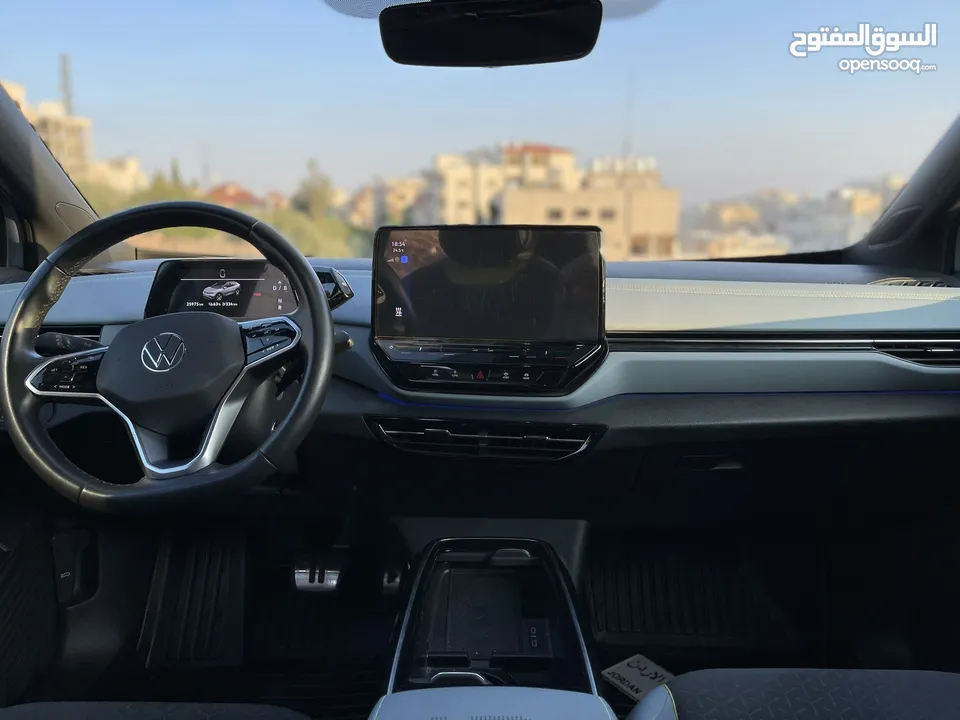 استعمال الاردنID.4 X PRO 2022 ماشية 24 ألف