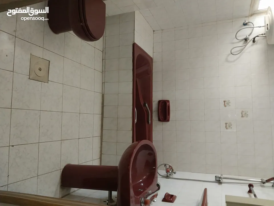 شقة في جبل الاشرفية قرب مستشفى البشير