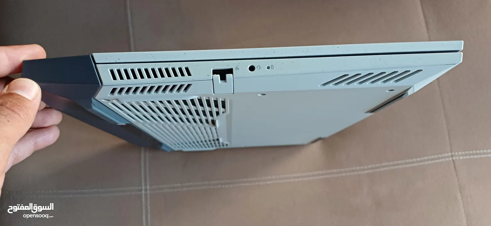 Dell NEW G15 AMD Ryzen 7 5800H.. 20MB Cashe.. 8-Core up to 4.4GHz Max Turbo..