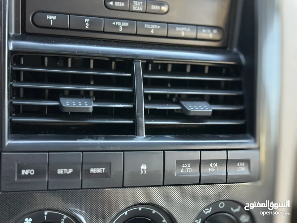 Ford Explorer 2010 (XLT) Full loaded وارد الوكالة وصيانة الوكالة فحص كامل