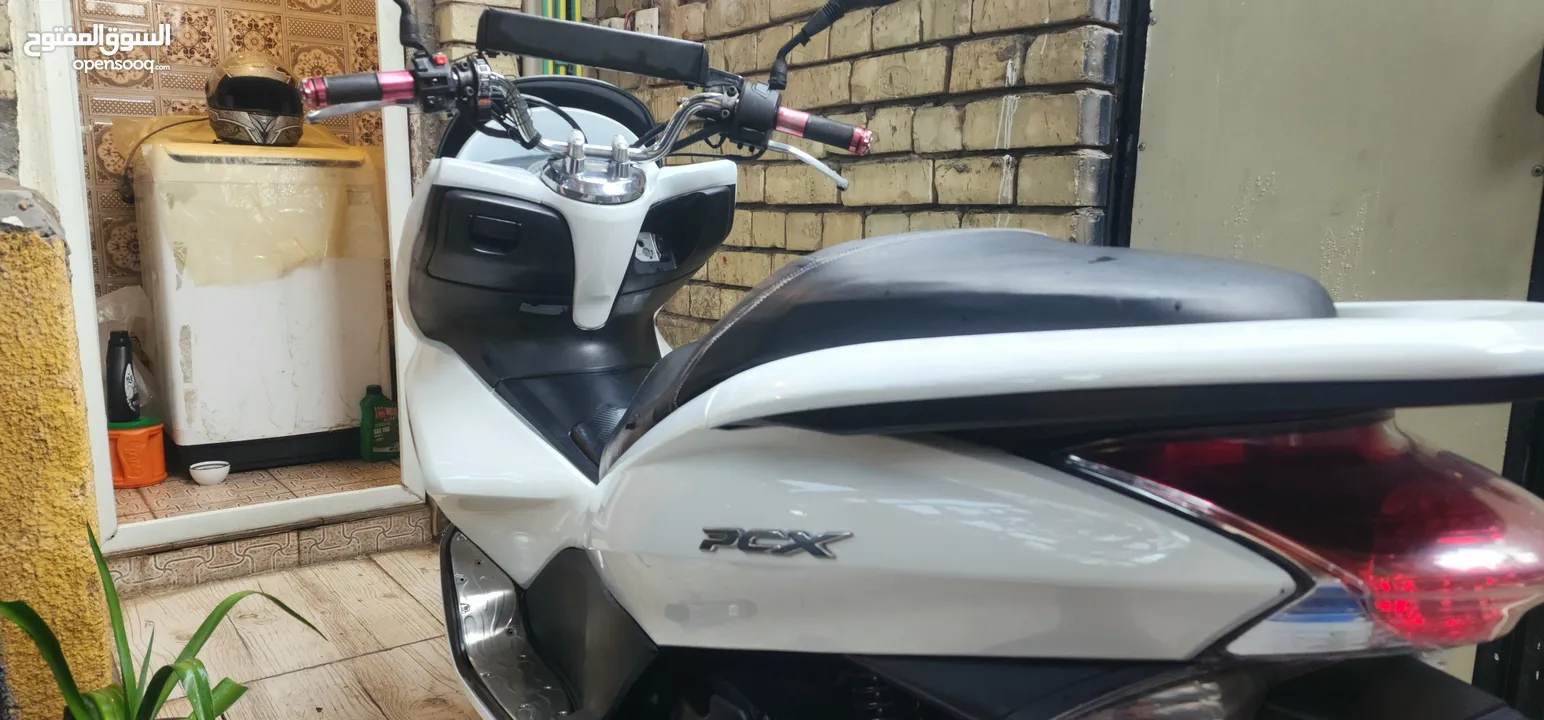 pcx جيل أول