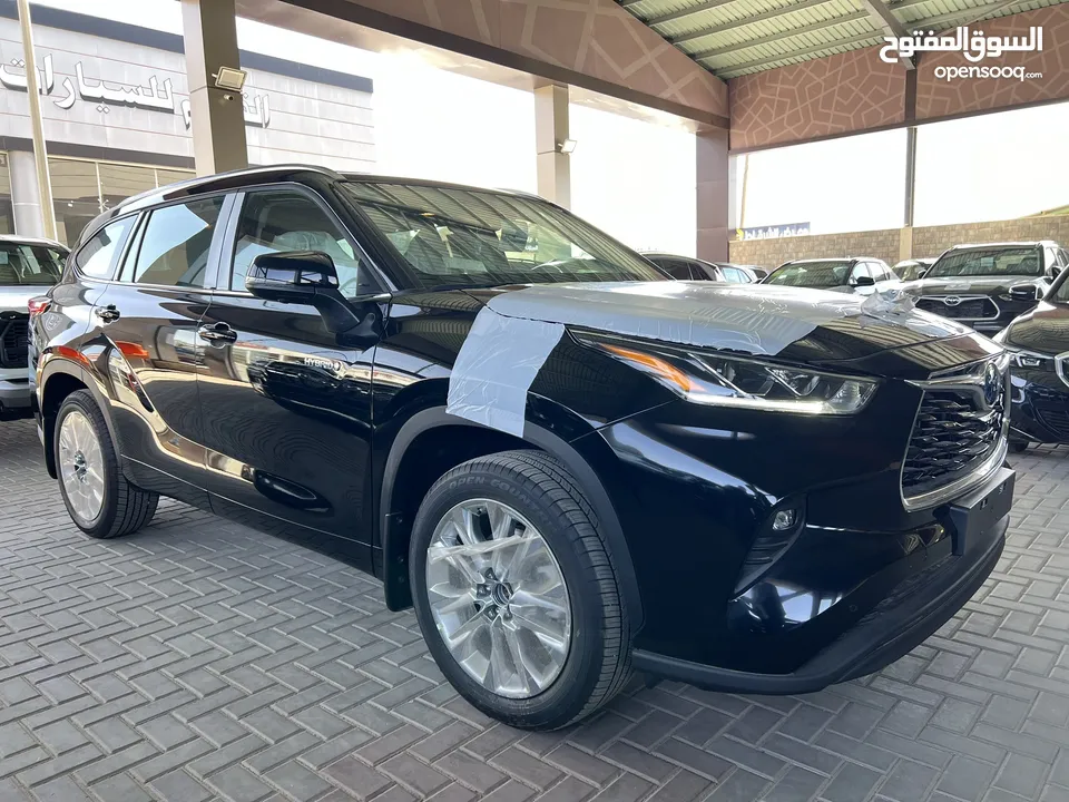 TOYOTA HIGHLANDER GLE  ( معرض الحضر )