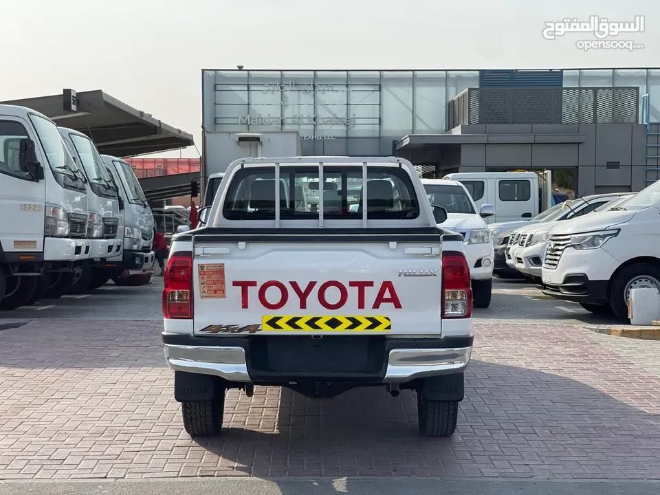 2021 I Toyota Hilux I 4x4 I Full Manual I 173,000 KM I Ref#355