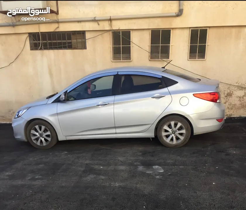 للبيع هونداي اكسنت 2015 ديزل
