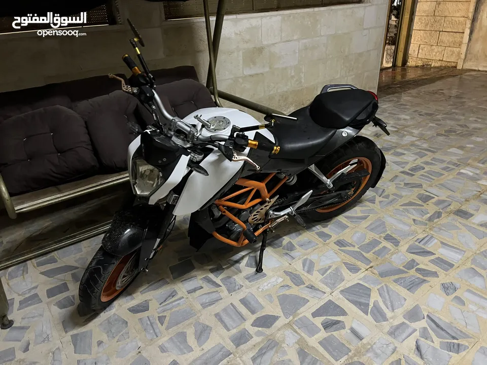 دراجة للبيع. KTM 390 DUKE