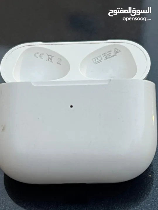 سماعه Airpods 4