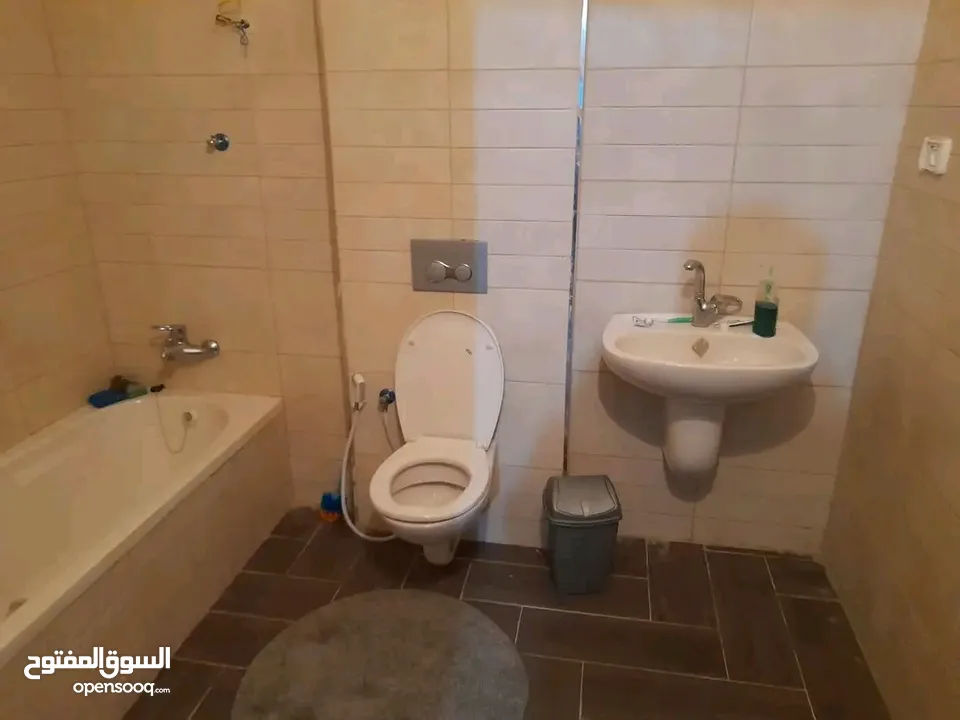 شقة مفروشة للايجار في ضاحية الريحان