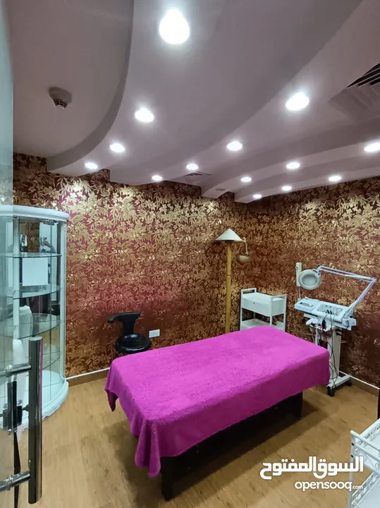 Beauty salon and spa Amazing location very low rent for sale