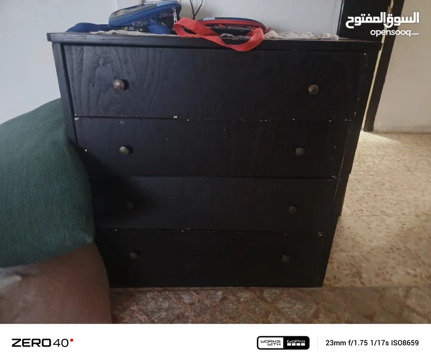 متفرقات للبيع بداعي الرحيل