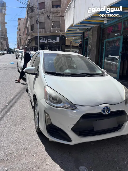 بريوس c 2017