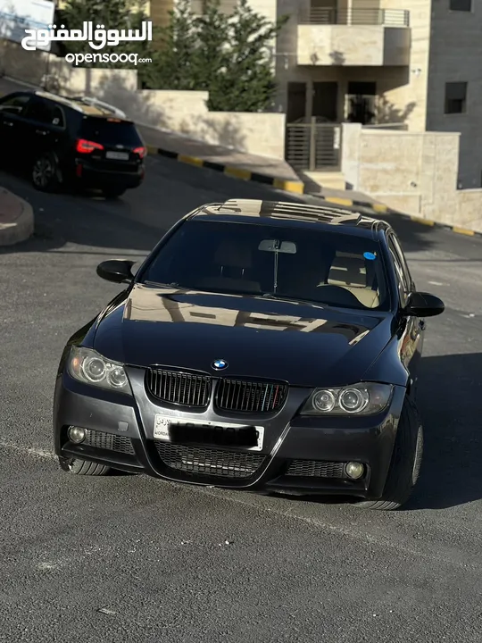 BMW e90 320i