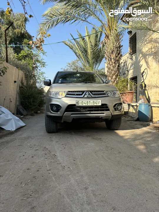 تندر متسبيشي L200 دفع خلفي 4x2 الحالة نظيف و السعر قابل لتفاوض مطور قير نظاف نظاف
