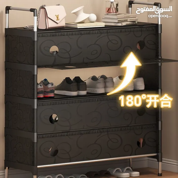 مدخل منزلك أو غرفتك إلى مساحة مرتبة وعصرية مع خزانة الأحذية متعددة الأدراج ذات التصميم العصري .