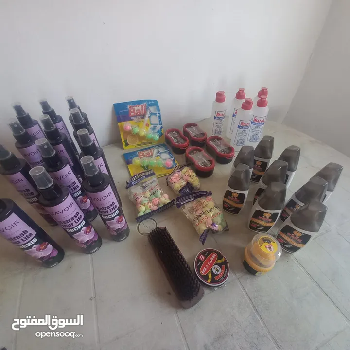 لقطة لقطه لقطه  بضاعه محل نثريات واكسسوارت وادوات منزليه والعاب للبيع المستعجل