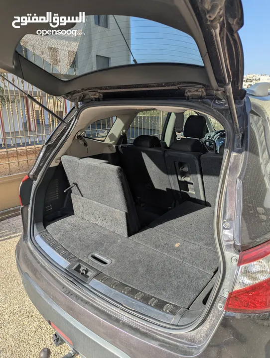 سيارة نيسان كشكاي 2012 للبيع