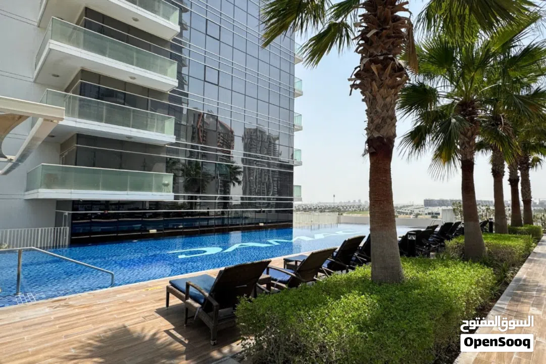 استديو لقطه كامل الخدمات مؤنث بالكامل بمسبح خاص وحديقه والسعر غير قابل للمنافسه بادر بالحجز