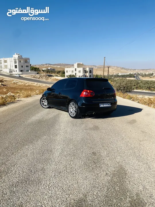 جولف Gti mk5 اصليه مميزه جداً و بحالة الوكاله