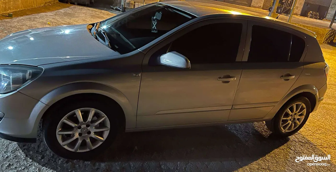 اوبل استرا 2007