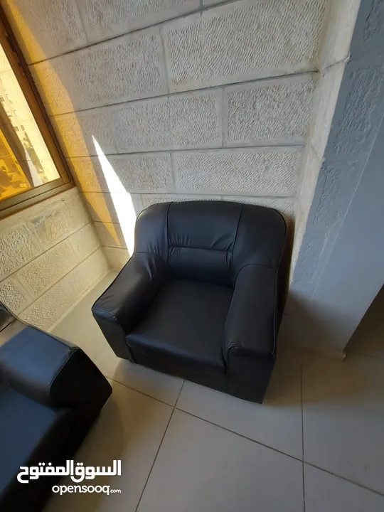 طقم كنب 4 مقاعد جلد مكفول موديل الدب الأصلي احذروا التقليد توصيل مجاني لعمان والزرقاء