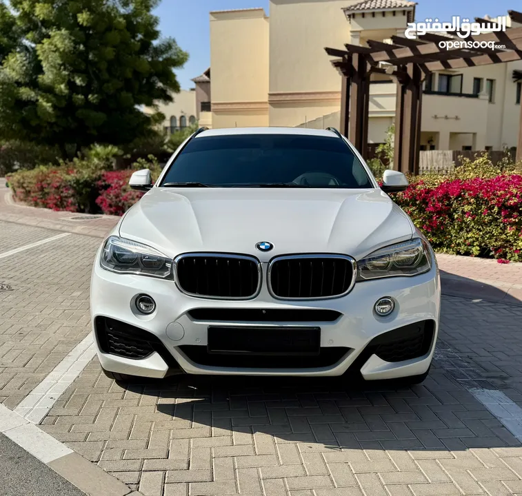 GCC•BMW X6•M KIT•v6 twin turbo•full option•full service history•first owner•no accident•no paint