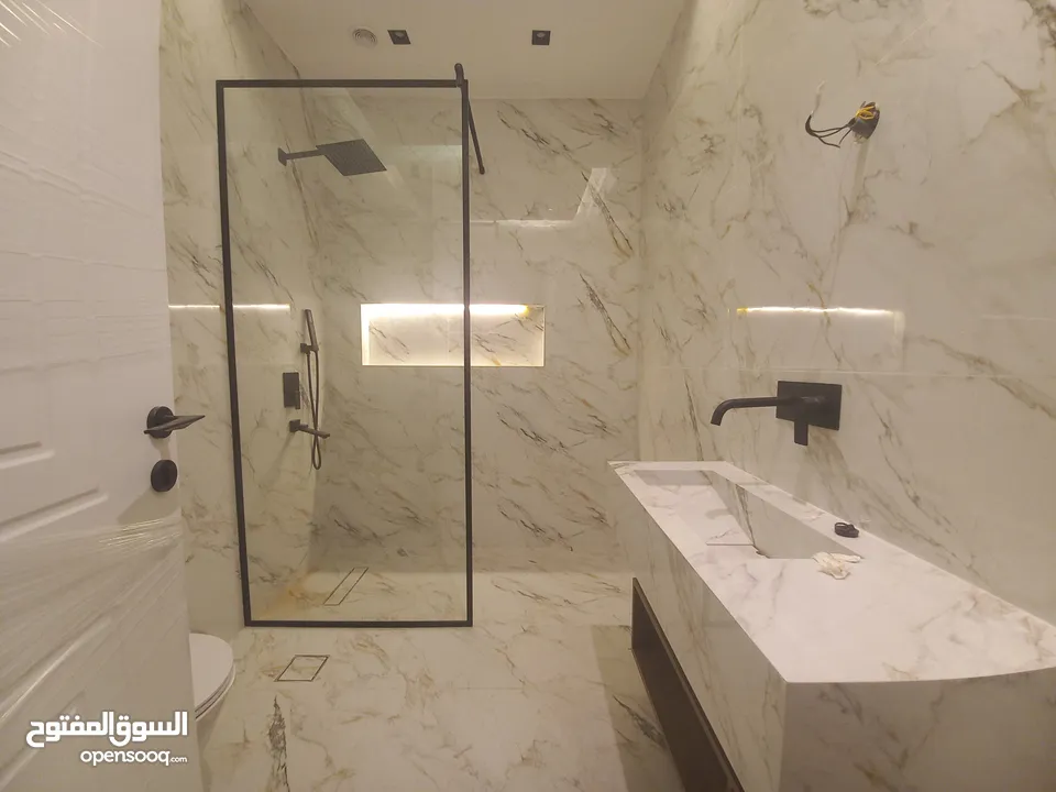 شقة شبه مفروشة للإيجار في عبدون ( Property 38508 )-174836721
