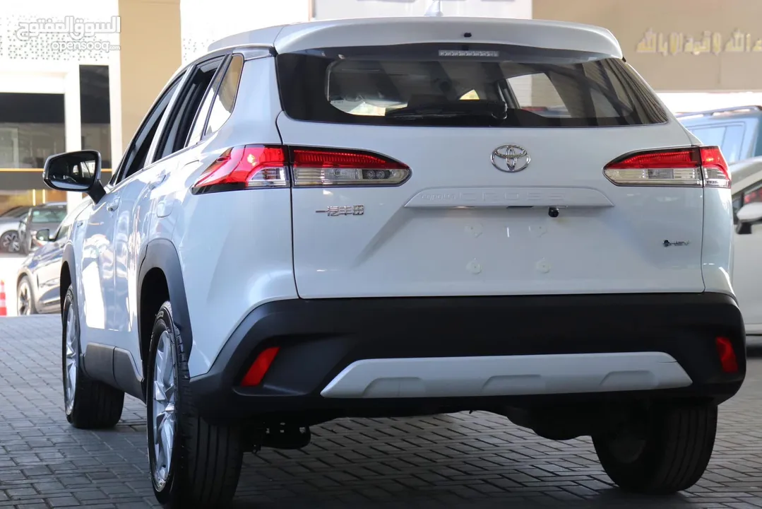 TOYOTA COROLLA CROSS 2024
