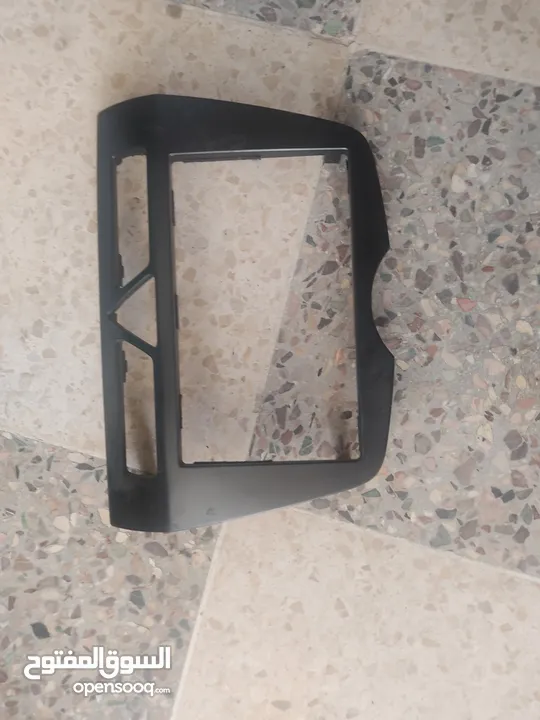 قطع مستعمله و اكسسوارات مختلفة للسيارات
