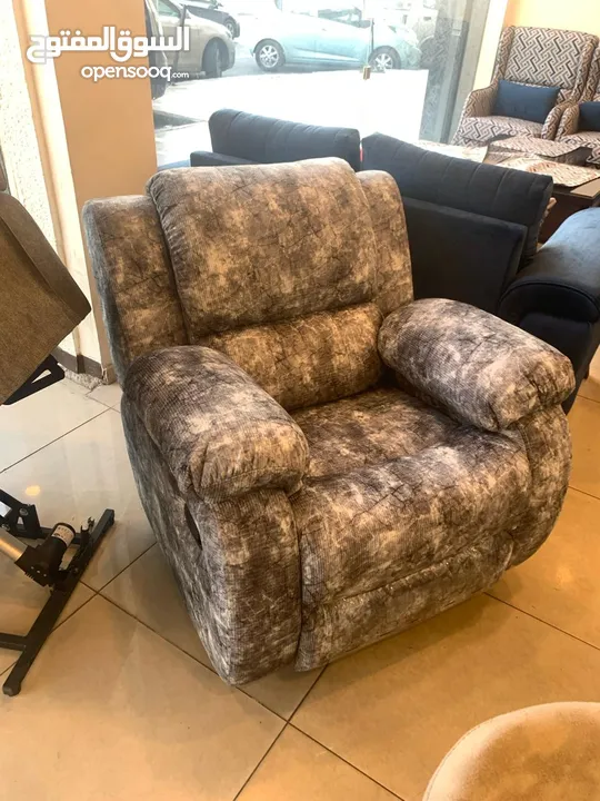 ريكلاينر هزاز و دوار و و Recliner Chair lazy boy ليزي بوي