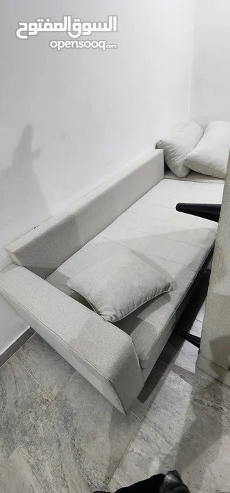 Sofa new urgent buyers required in salmiya