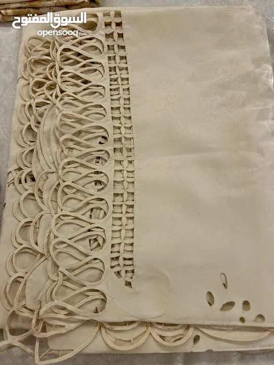 شراشف طاولة سفرة