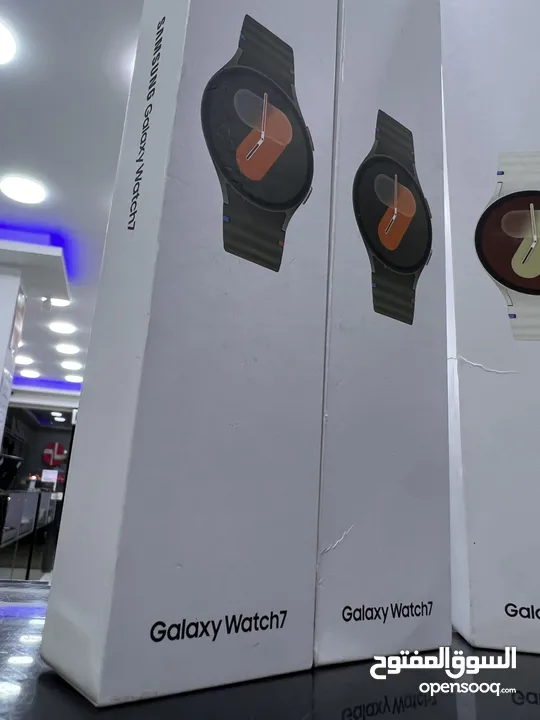 Samsung Watch 7 (40mm) ساعة سامسونج  7 (قياس 40مم) متوفرة باللونين الكريمي و الزيتي  ليما موبايل ^_^