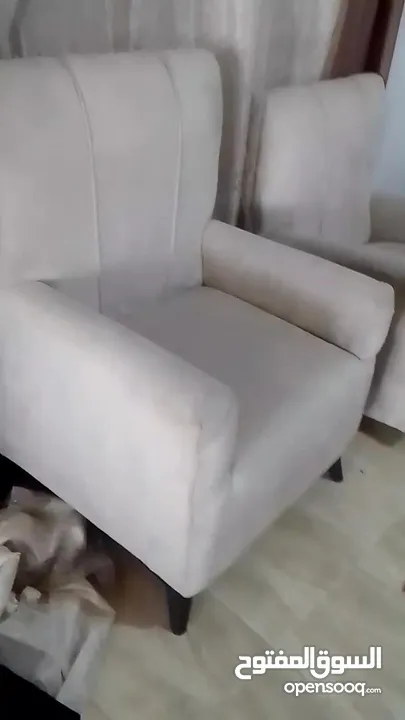 طقم غرفه جلوس بحاله جيده للبيع