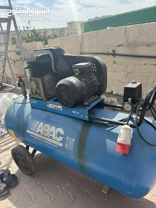 Air compressor