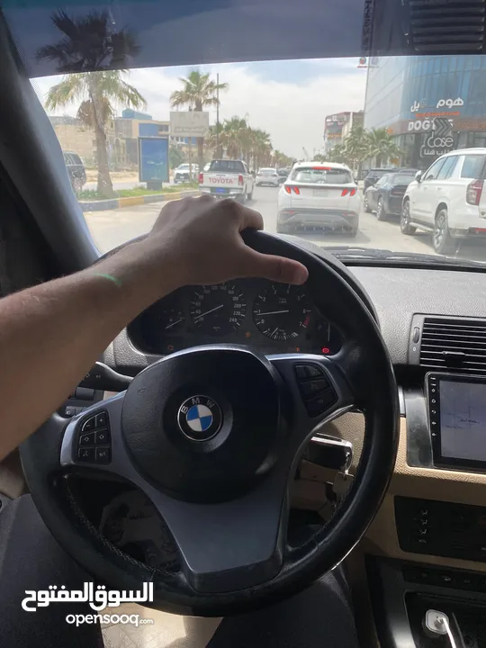 BMW x5 4.5l v8  بي ام اكس فايف خليجي