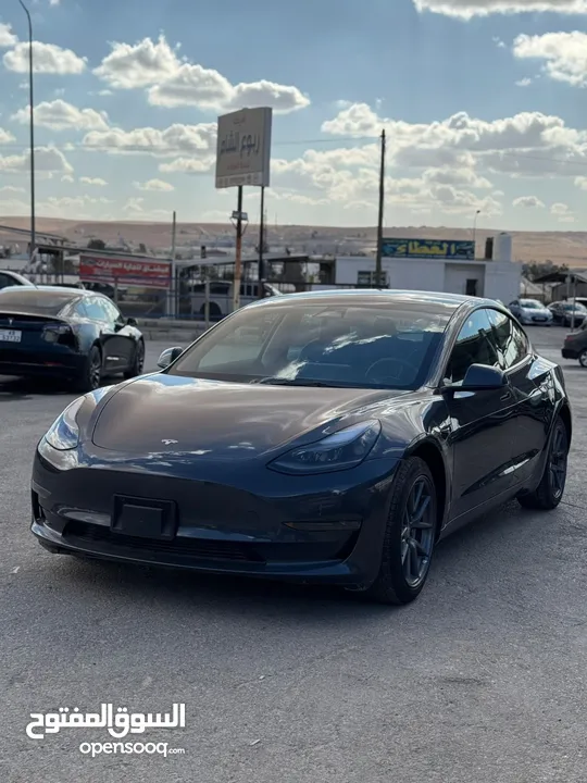 Tesla model 3 standard 2023 بحالة ممتازة جدا