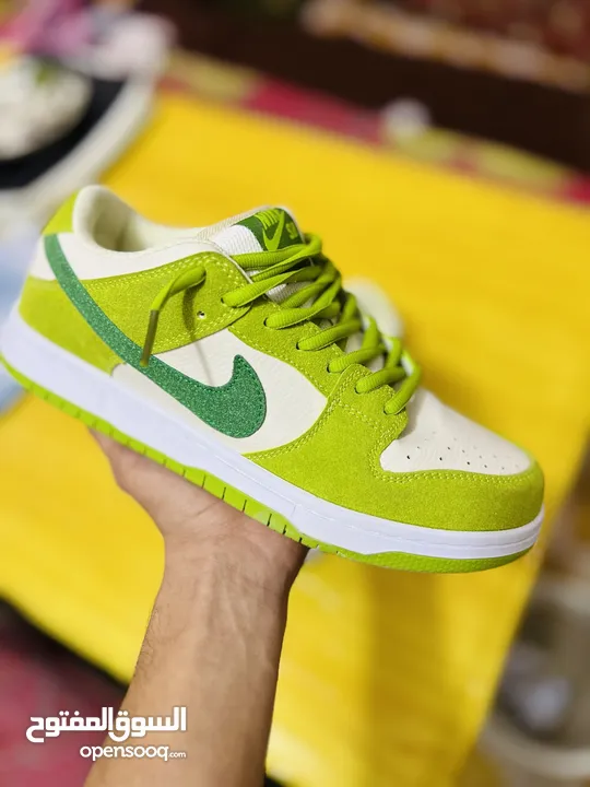 ‏NIKE SB APPLE GREEN قياس 42