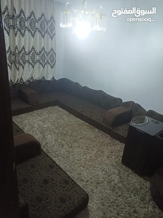 شقة للبيع منطقة الراهبات خلف MK